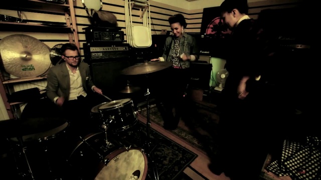 Video Reference: Drum, Musician, Drums, Drumhead, Musical instrument, Percussion, Percussionist, Drummer, Music, Bass drum