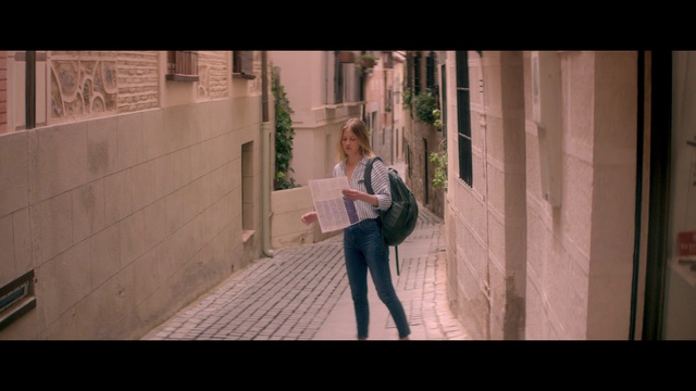 Video Reference: Photograph, Snapshot, Standing, Infrastructure, Photography, Fun, Leg, Street, Architecture, Sitting