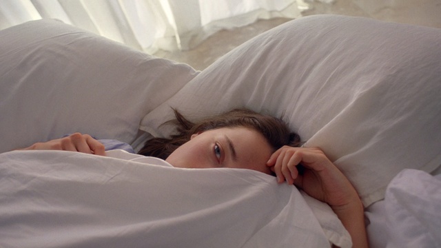 Video Reference: Child, Skin, Product, Baby, Comfort, Sleep, Bedding, Bedtime, Nap, Bed