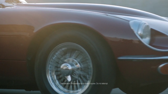 Video Reference: Land vehicle, Vehicle, Car, Alloy wheel, Wheel, Tire, Spoke, Automotive tire, Automotive wheel system, Fender