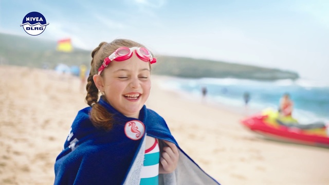 Video Reference: Fun, Vacation, Personal protective equipment, Travel, Tourism, Summer, Smile, Happy, Leisure, Recreation