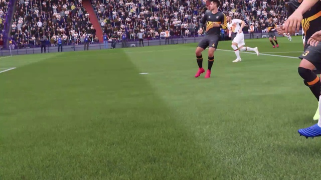 Video Reference: Sports, Sport venue, Stadium, Team sport, Ball game, Football, Player, Soccer-specific stadium, Soccer, Grass