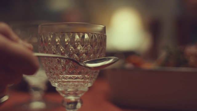 Video Reference: Stemware, Glass, Drinkware, Wine glass, Champagne stemware, Tableware, Drink, Snifter, Still life photography, Alcohol