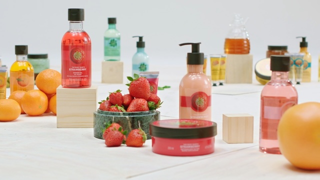 Video Reference: product, fruit, juice, natural foods, drink, produce, product, food, diet food, fruit preserve, Person