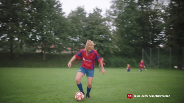 Video Reference: Soccer, Sports equipment, Football player, Football, Ball game, Ball, Soccer player, Soccer ball, Player, Team sport