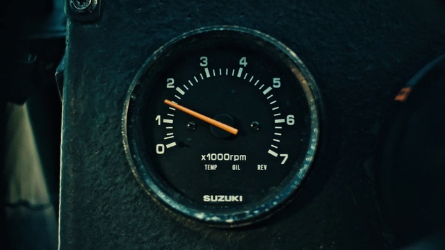 Video Reference: Speedometer, Measuring instrument, Gauge, Auto part, Tool, Tachometer, Vehicle, Odometer, Car
