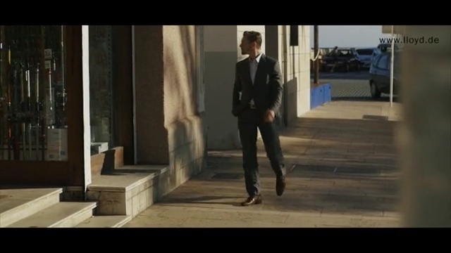 Video Reference: gentleman, screenshot, suit, street, Person
