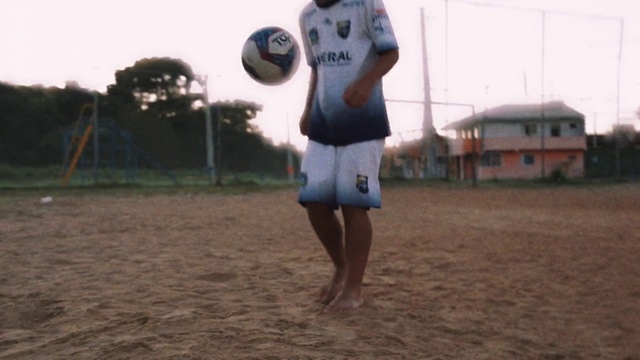 Video Reference: Sports, Soccer, Team sport, Ball game, Ball, Sports equipment, Fun, Player, Soccer ball, Football