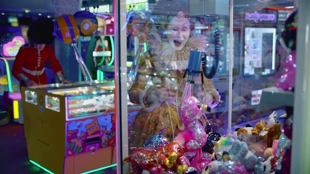 Video Reference: Toy, Selling, Display window, Market, Games