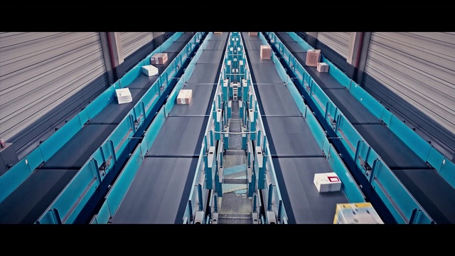 Video Reference: Transport, Mode of transport, Escalator, Architecture, Building, Vehicle, City, Metal