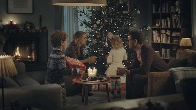 Video Reference: Christmas, Room, Christmas tree, Christmas eve, Living room, Tree, Home, Event, Interior design, Holiday