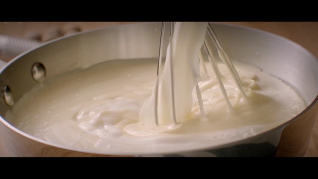 Video Reference: Food, Cuisine, Dairy, Ingredient, Cream, Dish, Crème fraîche, Sour cream, Buttercream, Béchamel sauce