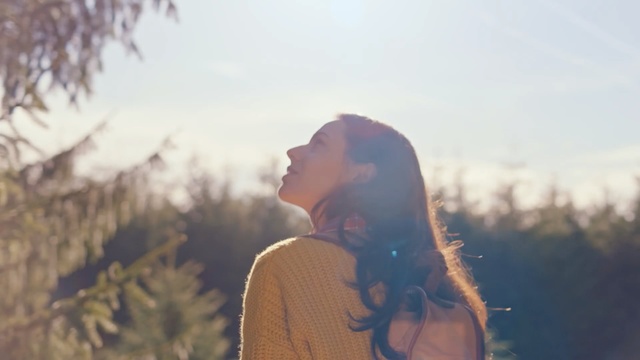 Video Reference: Hair, People in nature, Photograph, Sky, Light, Beauty, Sunlight, Backlighting, Photography, Tree