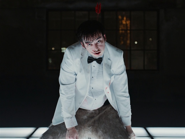 Video Reference: human, suit, performance, fun, gentleman, girl, performing arts, Person