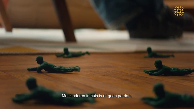 Video Reference: Army men, Toy