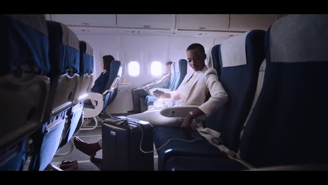 Video Reference: Airline, Passenger, Air travel, Photography, Sitting