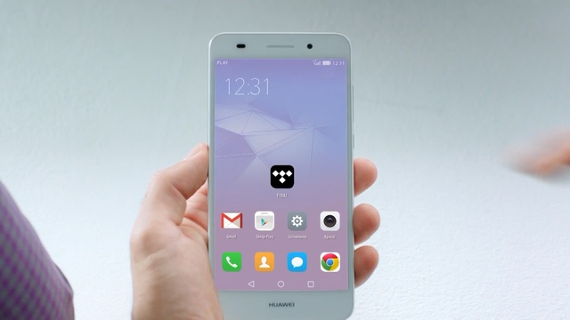 Video Reference: Mobile phone, Communication Device, Gadget, Smartphone, Portable communications device, White, Iphone, Electronic device, Technology, Product