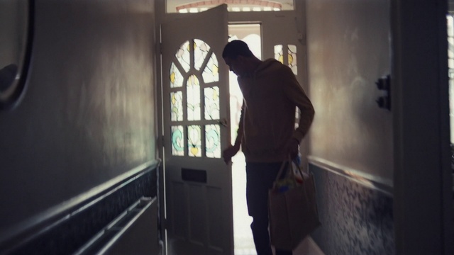 Video Reference: Flash photography, Tints and shades, Darkness, Room, Backlighting, Shadow, Wood, Door, Daylighting, Night