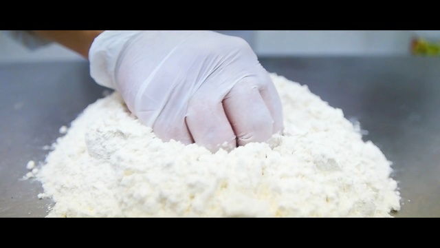 Video Reference: Food, Dish, Cuisine, Jasmine rice, Steamed rice, Hand, Recipe, Rice, Ingredient