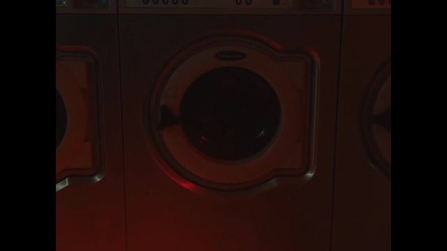 Video Reference: washing machine, red, major appliance, home appliance, clothes dryer, audio, loudspeaker, audio equipment, circle, screenshot