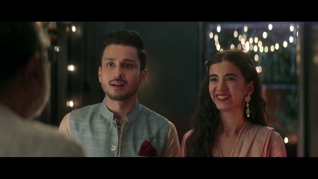 Video Reference: People, Facial expression, Social group, Fun, Movie, Scene, Conversation, Snapshot, Interaction, Human