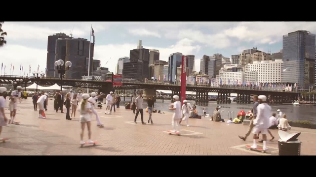 Video Reference: City, Human settlement, Daytime, Urban area, Metropolitan area, Tourism, Fun, Downtown, Walkway, Skyline, Person