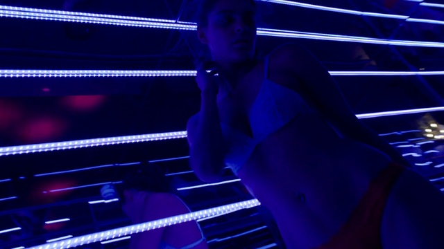 Video Reference: Blue, Light, Lighting, Technology, Electric blue, Electronic device, Visual effect lighting, Sport venue
