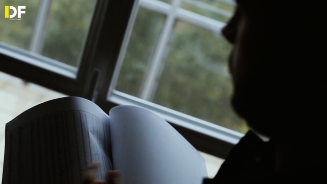 Video Reference: Window, Room, Photography, Daylighting, Glass