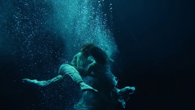 Video Reference: Underwater, Water, Organism, Photography, Recreation, Fictional character, Darkness