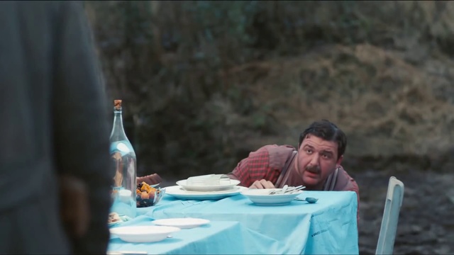 Video Reference: Water, Fun, Vacation, Table, Sitting, Leisure, Meal, Recreation, Eating, Drink