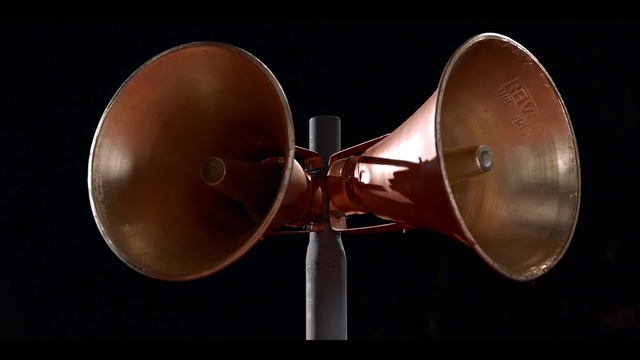 Video Reference: Lighting, Metal, Audio equipment, Lamp, Light fixture, Brass instrument
