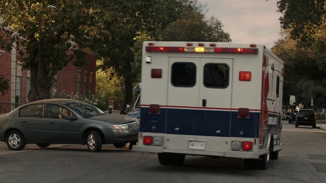 Video Reference: Land vehicle, Vehicle, Car, Motor vehicle, Transport, Mode of transport, Trailer, Emergency vehicle, Automotive exterior, RV