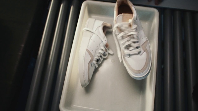 Video Reference: Footwear, White, Shoe, Sneakers, Plimsoll shoe, Athletic shoe, Sportswear