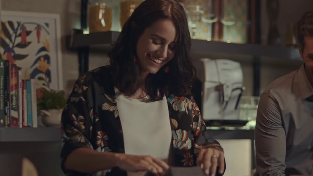 Video Reference: Fun, Adaptation, Brown hair, Smile, Black hair, Long hair