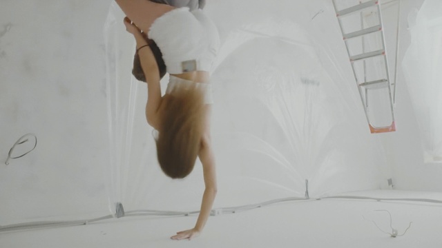 Video Reference: Arm, Leg, Drawing, Art, Acrobatics, Dance, Performance, Photography, Performance art, Performing arts, Person