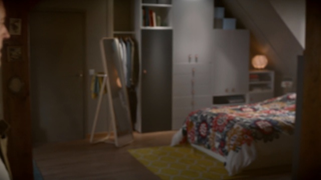 Video Reference: Room, Bed, Bedroom, Furniture, Property, Floor, Bed sheet, Wall, House, Bed frame