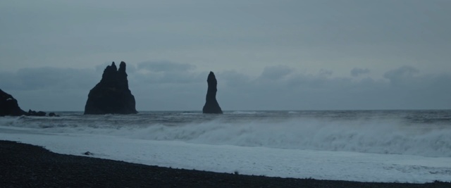 Video Reference: sea, coastal and oceanic landforms, shore, coast, wave, ocean, sky, wind wave, water, beach, Person