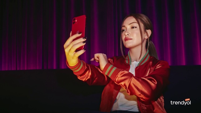 Video Reference: Red, Talent show, Performance, Photography, Event, Textile, Finger, Stage, Gesture, Magenta