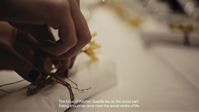Video Reference: Hand, Finger, Nail, Art
