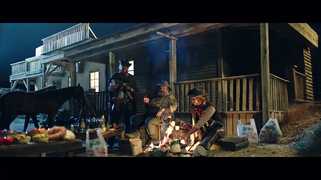 Video Reference: People, Pc game, Screenshot, Crowd, Fun, Tree, Nativity scene, Photography, House, Movie