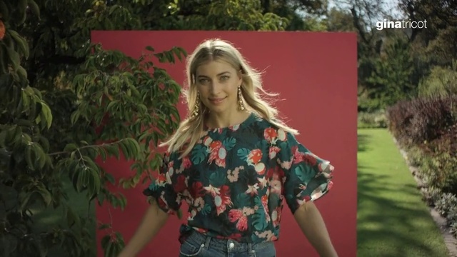 Video Reference: Nature, Photograph, Lady, Beauty, Blond, Tree, Fashion, Photography, Leaf, Summer, Person