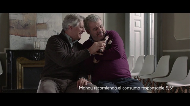 Video Reference: Photograph, Cheek, Interaction, Photography, Muscle, Photo caption, Love, Romance, Sitting, Scene