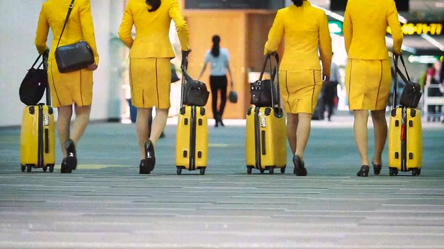 Video Reference: yellow, pedestrian, recreation, Person