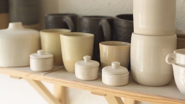 Video Reference: ceramic, product, pottery, tableware, cup, coffee cup