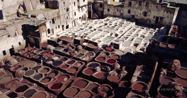 Video Reference: Illustration, Flooring, Square, Building, City, Metal