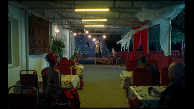 Video Reference: Lighting, Fun, Crowd, Room, Function hall, Temple, Hall, Darkness, Building, Art