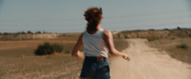 Video Reference: Photograph, Sand, Fun, Summer, Vacation, Photography, Shorts, Landscape