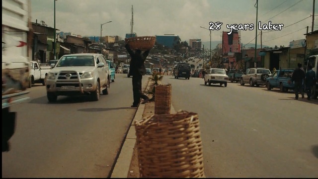 Video Reference: Motor vehicle, Mode of transport, Vehicle, Transport, Road, Traffic, Car, Lane, Thoroughfare, Urban area, Person