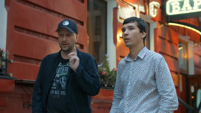 Video Reference: Snapshot, Human, Fun, Photography, Street, Smile, Conversation, Person