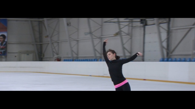 Video Reference: Sports, Ice skating, Skating, Individual sports, Recreation, Figure skating, Rhythmic gymnastics, Sports equipment, Ice skate, Ice dancing, Person